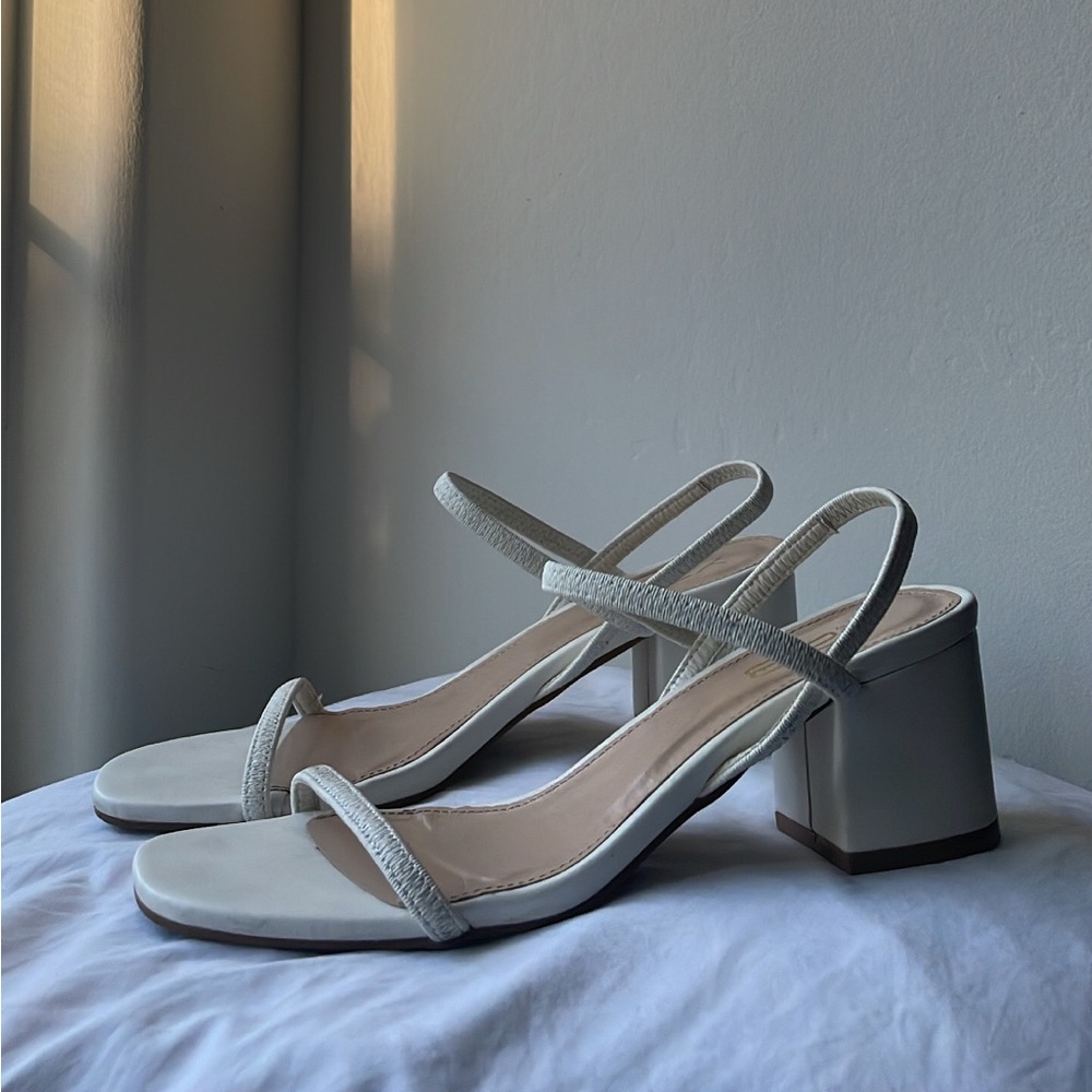 Pre-loved X2B White Strappy Mini Heels